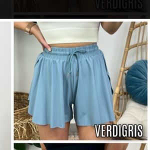 New Without Tags Activewear Flowy Shorts